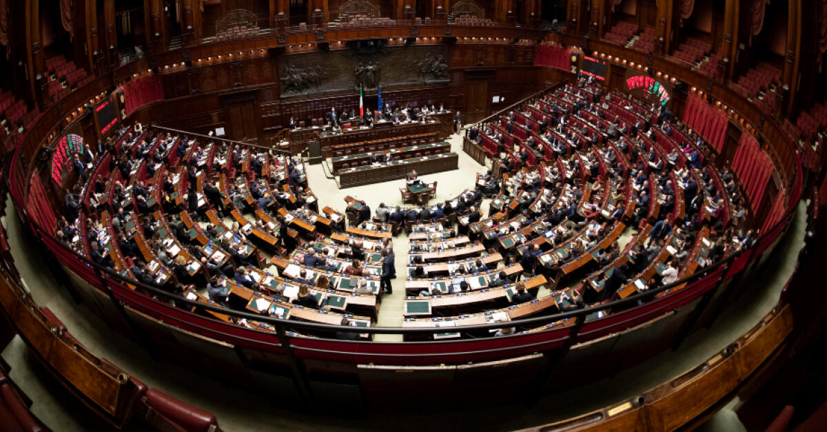 Stipendi dei docenti: il nodo della retribuzione al question time con Valditara  - Question time Valditara