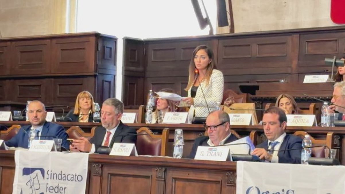 Dalla Costituzione alla strada: come la scuola italiana è diventata teatro di violenza (Copia) -  Flora Frate, Già deputata in Commissione Cultura, Scienze, Istruzione